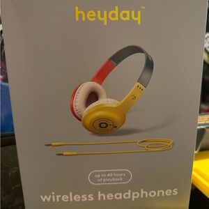 Heyday Yellow and Red Wireless Headphones